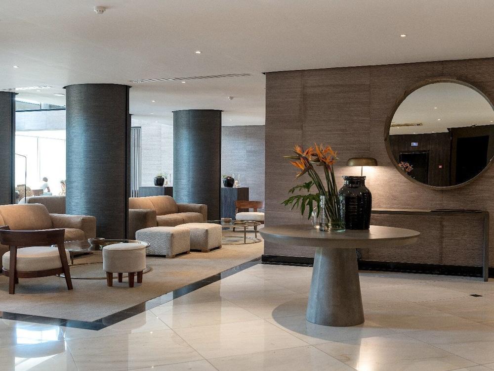 Hotel Avenida Maputo Buitenkant foto